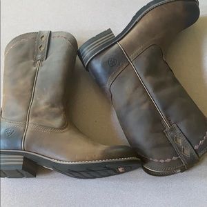 Ariat cowboy boots